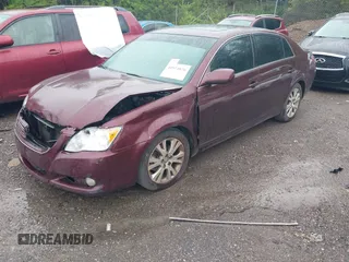 2008 Toyota Avalon XL with VIN 4T1BK36B98U285374, listed as a IAAI auction lot 41974076 with 177,000 mi miles. Bid and sale history available at carsss.com. Image 2.