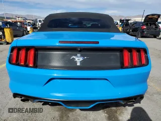 2017 Ford Mustang V6 z VIN 1FATP8EM1H5257093, wystawiony jako Copart lot #45514585 z przebiegiem 74 741 mil mil oraz Szkoda całkowita • Salvage title. Historia ofert i sprzedaży dostępna na DreamBid. Obrazek 6.