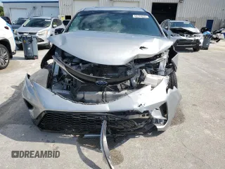 2022 Toyota Sienna XSE with VIN 5TDXRKEC9NS133380, listed as a Copart auction lot 43124635 with 31,600 mi miles and Non repairable. Bid and sale history available at DreamBid. Image 5.