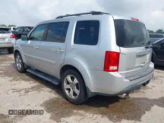 2015 Honda Pilot EX-L z VIN 5FNYF3H57FB022221, wystawiony jako IAAI lot #42101582 z przebiegiem 204 259 mil mil oraz . Historia ofert i sprzedaży dostępna na DreamBid. Obrazek 3.