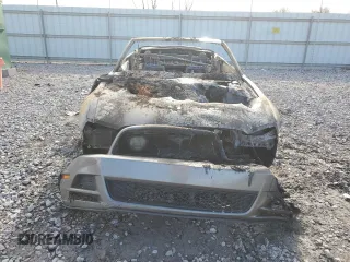 2014 Ford Mustang GT с VIN 1ZVBP8FFXE5218761, выставлен на аукционе Copart как лот 43118125 с пробегом Не указан миль и На запчасти • Non repairable. История ставок и продаж доступна на DreamBid. Изображение 5.