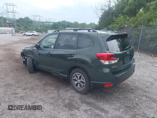2023 Subaru Forester Premium with VIN JF2SKADC2PH502924, listed as a IAAI auction lot 42688556 with 39,306 mi miles and . Bid and sale history available at DreamBid. Image 3.