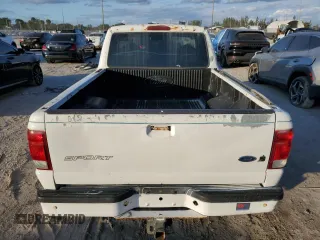 2000 Ford Ranger XL with VIN 1FTYR10V6YPA76738, listed as a Copart auction lot 86426044 with 142,452 mi miles and Clean Title. Bid and sale history available at carsss.com. Image 6.