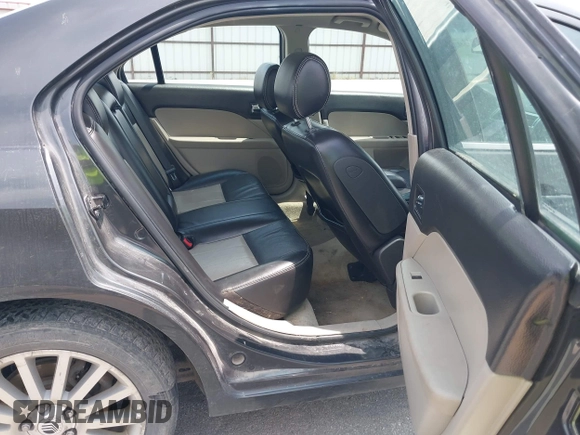 2007 Mercury Milan Premier with VIN 3MEHM081X7R640813, listed as a IAAI auction lot 42427120 with 166,991 mi miles and . Bid and sale history available at DreamBid. Image 8.