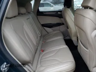 2019 Lincoln MKC Standard z VIN 5LMCJ1C97KUL09981, wystawiony jako Copart lot #47930865 z przebiegiem 58 316 mil mil oraz Szkoda całkowita • Salvage title. Historia ofert i sprzedaży dostępna na DreamBid. Obrazek 11.