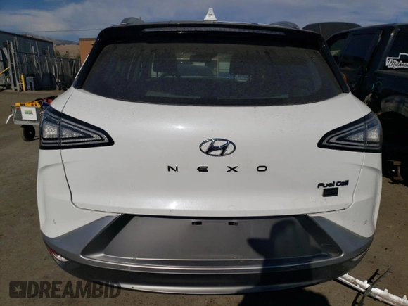 2021 Hyundai NEXO Limited z VIN KM8J84A65MU013554, wystawiony jako Copart lot #62621393 z przebiegiem 11 237 mil mil oraz Szkoda całkowita • Salvage title. Historia ofert i sprzedaży dostępna na DreamBid. Obrazek 6.
