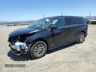 2021 Toyota Sienna LE с VIN 5TDKRKECXMS056186, выставлен на аукционе Copart как лот 57357395 с пробегом 30 580 миль миль и Списание • Salvage title. История ставок и продаж доступна на DreamBid. Изображение 1.