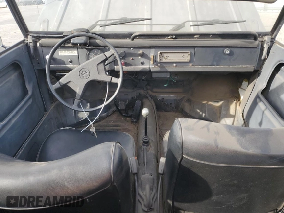 1973 Volkswagen Beetle with VIN 1832493063, listed as a Copart auction lot 84574524 with 305,579 mi miles and Salvage Title. Bid and sale history available at DreamBid. Image 8.