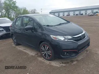 2020 Honda Fit EX z VIN 3HGGK5H88LM716504, wystawiony jako IAAI lot #42124126 z przebiegiem 168 914 mil mil oraz . Historia ofert i sprzedaży dostępna na DreamBid. Obrazek 1.