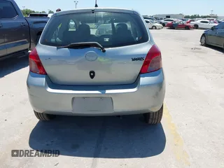 2007 Toyota Yaris with VIN JTDJT923075057996, listed as a IAAI auction lot 42062712 with 190,423 mi miles. Bid and sale history available at carsss.com. Image 17.