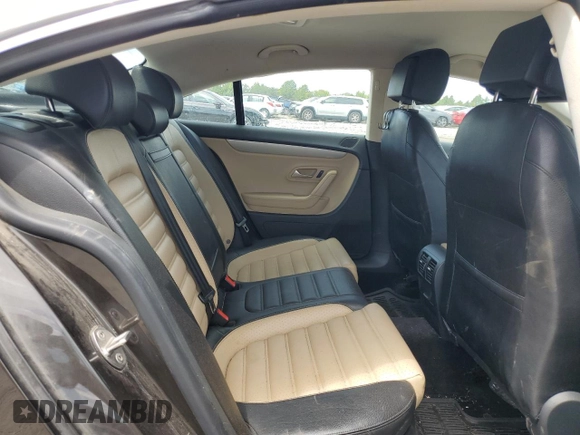 2014 Volkswagen CC R-Line with VIN WVWBP7AN3EE536135, listed as a Copart auction lot 68333454 with 137,862 mi miles and Salvage Title. Bid and sale history available at carsss.com. Image 10.
