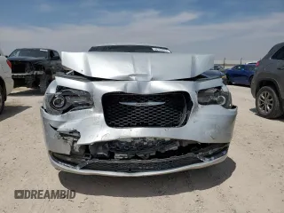 2020 Chrysler 300 S with VIN 2C3CCAGGXLH154801, listed as a Copart auction lot 58155674 with 98,028 mi miles and Salvage Title. Bid and sale history available at DreamBid. Image 5.