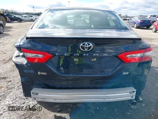 2018 Toyota Camry LE with VIN 4T1B11HK2JU598860, listed as a IAAI auction lot 41493633 with 74,480 mi miles. Bid and sale history available at carsss.com. Image 16.