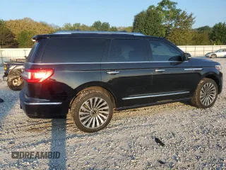 2019 Lincoln Navigator Reserve z VIN 5LMJJ2LT4KEL10282, wystawiony jako Copart lot #68874313 z przebiegiem 67 877 mil mil oraz . Historia ofert i sprzedaży dostępna na DreamBid. Obrazek 3.