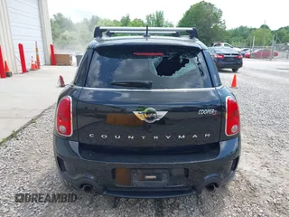 2016 MINI Countryman S z VIN WMWZC3C58GWP53495, wystawiony jako IAAI lot #42134455 z przebiegiem 92 862 mil mil oraz . Historia ofert i sprzedaży dostępna na DreamBid. Obrazek 16.
