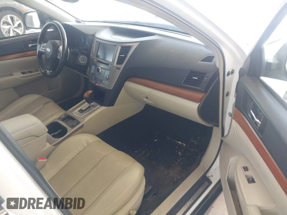 2013 Subaru Outback Limited с VIN 4S4BRCPC7D3259715, выставлен на аукционе IAAI как лот 42594425 с пробегом 193 867 миль миль и . История ставок и продаж доступна на DreamBid. Изображение 5.