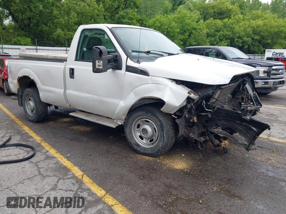 2011 Ford F-250 XL z VIN 1FTBF2B65BEA30685, wystawiony jako IAAI lot #42435253 z przebiegiem 60 603 mil mil oraz . Historia ofert i sprzedaży dostępna na DreamBid. Obrazek 1.