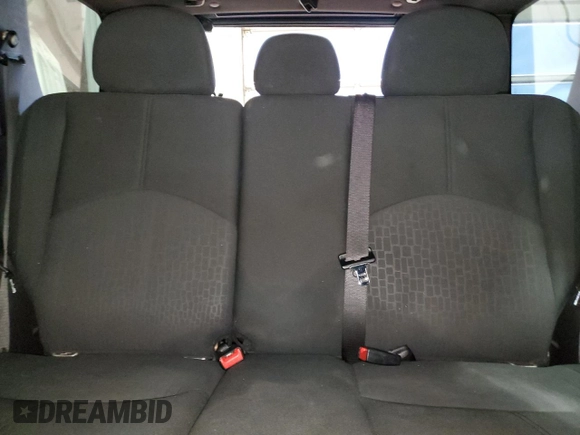 2010 Mercury Mariner with VIN 4M2CN9BG6AKJ07924, listed as a Copart auction lot 82535624 with 111,783 mi miles and Salvage title. Bid and sale history available at DreamBid. Image 10.