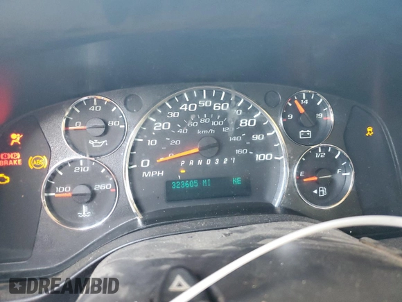 2008 Chevrolet Express Passenger z VIN 1GAGG25KX81133217, wystawiony jako Copart lot #73503214 z przebiegiem 323 605 mil mil oraz Czysty tytuł • Clean title. Historia ofert i sprzedaży dostępna na DreamBid. Obrazek 9.