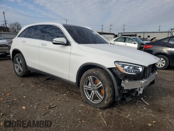2022 Mercedes-Benz GLC 300 with VIN W1N0G8EBXNV368175, listed as a Copart auction lot 50735455 with 27,699 mi miles and Salvage Title. Bid and sale history available at DreamBid. Image 4.