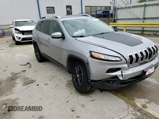 2018 Jeep Cherokee Latitude with VIN 1C4PJMCB8JD514351, listed as a Copart auction lot 57166715 with 156,417 mi miles and Non repairable. Bid and sale history available at DreamBid. Image 14.