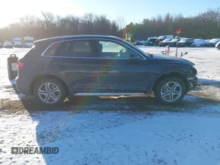 2019 Audi Q5 Premium with VIN WA1ANAFY9K2069635, listed as a IAAI auction lot 41252649 with 91,199 mi miles. Bid and sale history available at carsss.com. Image 13.
