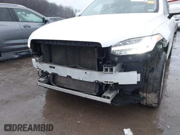 2018 Volvo XC90 Momentum z VIN YV4A22PK2J1321578, wystawiony jako IAAI lot #41151361 z przebiegiem 159 097 mil mil oraz . Historia ofert i sprzedaży dostępna na DreamBid. Obrazek 6.