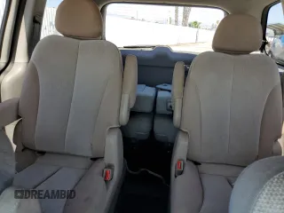 2009 Kia Sedona with VIN KNDMB133296299895, listed as a Copart auction lot 61930584 with 0 mi miles and Clean Title. Bid and sale history available at carsss.com. Image 10.