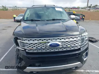 2018 Ford Expedition Max Platinum with VIN 1FMJK1MT8JEA67406, listed as a IAAI auction lot 42077164 with 27,889 mi miles and . Bid and sale history available at DreamBid. Image 13.