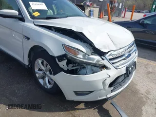 2011 Ford Taurus SEL with VIN 1FAHP2EW5BG129360, listed as a IAAI auction lot 41898961 with 207,440 mi miles. Bid and sale history available at carsss.com. Image 6.