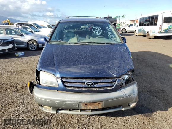 2001 Toyota Sienna LE with VIN 4T3ZF13C91U355926, listed as a Copart auction lot 88992805 with 130,397 mi miles and Salvage title. Bid and sale history available at DreamBid. Image 5.