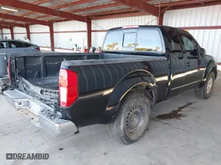 2008 Nissan Frontier SE with VIN 1N6BD06T98C413802, listed as a IAAI auction lot 41219283 with 200,439 mi miles. Bid and sale history available at carsss.com. Image 4.