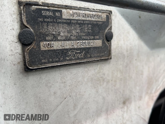 1955 Ford Thunderbird с VIN P5FH196050, выставлен на аукционе Copart как лот 57207065 с пробегом 79 924 миль миль и Чистый • Clean title. История ставок и продаж доступна на DreamBid. Изображение 10.