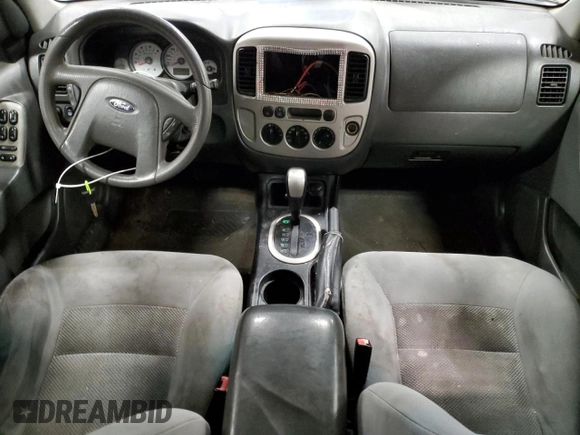 2006 Ford Escape XLT with VIN 1FMYU03Z76KC14011, listed as a Copart auction lot 79539204 with 239,785 mi miles and Clean Title. Bid and sale history available at carsss.com. Image 8.