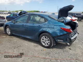 2025 Toyota Camry LE with VIN 4T1DAACK2SU588668, listed as a Copart auction lot 51573135 with 372 mi miles and Salvage Title. Bid and sale history available at carsss.com. Image 2.