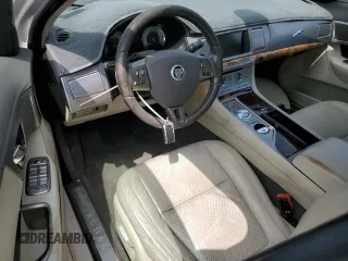 2009 Jaguar XF Premium Luxury with VIN SAJWA06B09HR36751, listed as a Copart auction lot 51799935 with Not Provided miles and Salvage Title. Bid and sale history available at DreamBid. Image 8.