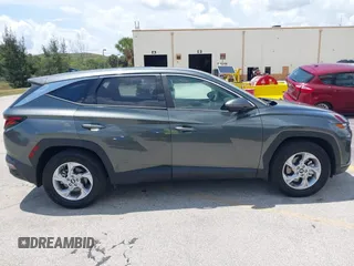 2022 Hyundai Tucson SE with VIN 5NMJA3AE3NH070046, listed as a IAAI auction lot 42197532 with 32,425 mi miles and . Bid and sale history available at carsss.com. Image 13.