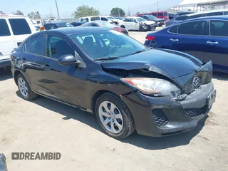 2013 Mazda 3 i SV with VIN JM1BL1TF5D1829605, listed as a IAAI auction lot 42819351 with 83,894 mi miles and . Bid and sale history available at DreamBid. Image 1.