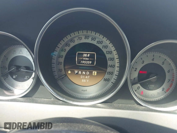 2012 Mercedes-Benz C-Class C 300 Sport with VIN WDDGF8BB2CR205819, listed as a IAAI auction lot 42074242 with 195,359 mi miles. Bid and sale history available at carsss.com. Image 7.