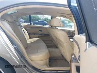2006 BMW 7 Series 750Li with VIN WBAHN83536DT39909, listed as a IAAI auction lot 42159139 with 107,734 mi miles. Bid and sale history available at carsss.com. Image 8.