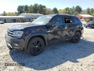 2018 Volkswagen Atlas SE with VIN 1V2PR2CA2JC526598, listed as a Copart auction lot 53878145 with 84,760 mi miles and Salvage title. Bid and sale history available at DreamBid. Image 1.
