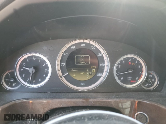 2012 Mercedes-Benz E 350 Luxury with VIN WDDHF8JB7CA625435, listed as a Copart auction lot 60158045 with 100,092 mi miles and Salvage title. Bid and sale history available at DreamBid. Image 9.
