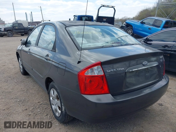 2006 Kia Spectra EX with VIN KNAFE121365346365, listed as a IAAI auction lot 42023727 with 87,345 mi miles and . Bid and sale history available at DreamBid. Image 3.