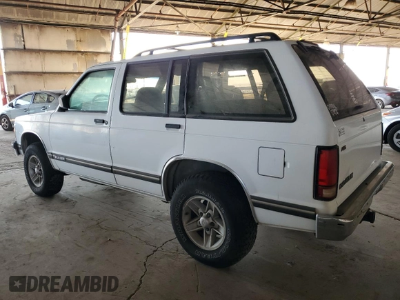 1994 Chevrolet Blazer z VIN 1GNCS13W3R0157183, wystawiony jako Copart lot #52246055 z przebiegiem 91 826 mil mil oraz Czysty tytuł • Clean title. Historia ofert i sprzedaży dostępna na DreamBid. Obrazek 2.