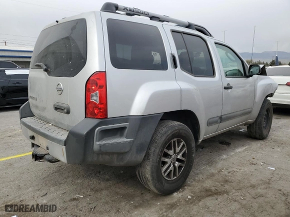 2012 Nissan Xterra S with VIN 5N1AN0NW8CC524899, listed as a Copart auction lot 42625585 with 191,533 mi miles and Salvage Title. Bid and sale history available at carsss.com. Image 3.