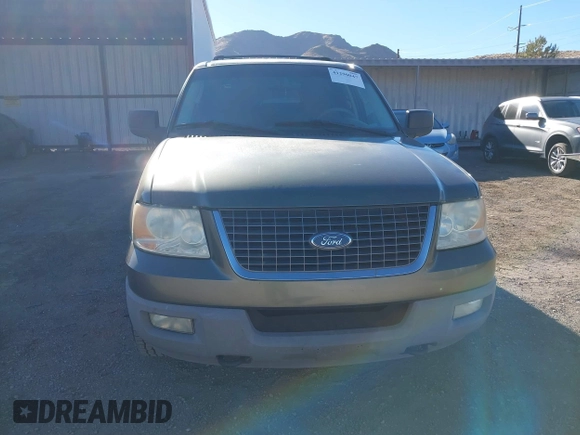 2003 Ford Expedition XLT with VIN 1FMFU16W93LB08888, listed as a IAAI auction lot 41290047 with 220,561 mi miles. Bid and sale history available at carsss.com. Image 6.