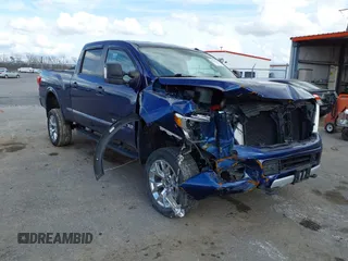 2017 Nissan Titan Pro-4X z VIN 1N6BA1F45HN519305, wystawiony jako IAAI lot #41689197 z przebiegiem 116 562 mil mil oraz . Historia ofert i sprzedaży dostępna na DreamBid. Obrazek 1.