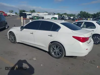 2015 Infiniti Q50 Premium z VIN JN1BV7ARXFM416349, wystawiony jako IAAI lot #42225088 z przebiegiem 194 127 mil mil oraz . Historia ofert i sprzedaży dostępna na DreamBid. Obrazek 3.