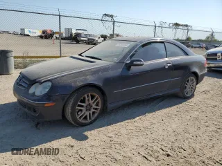 2009 Mercedes-Benz CLK 350 with VIN WDBTJ56HX9F268227, listed as a Copart auction lot 75247554 with 223,958 mi miles and Clean Title. Bid and sale history available at DreamBid. Image 1.