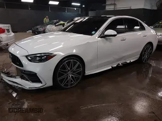 2024 Mercedes-Benz C 43 AMG z VIN W1KAF8HB8RR161248, wystawiony jako IAAI lot #42016332 z przebiegiem 3 161 mil mil oraz . Historia ofert i sprzedaży dostępna na DreamBid. Obrazek 19.